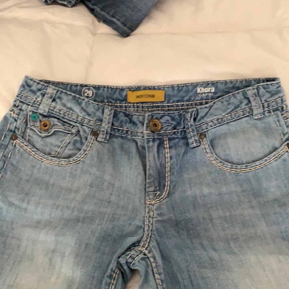 Women’s Mek capris size 29